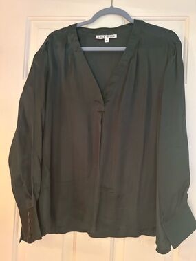 NWOT Lola Rivera Deep Green V-Neck Long Sleeve Blouse XL